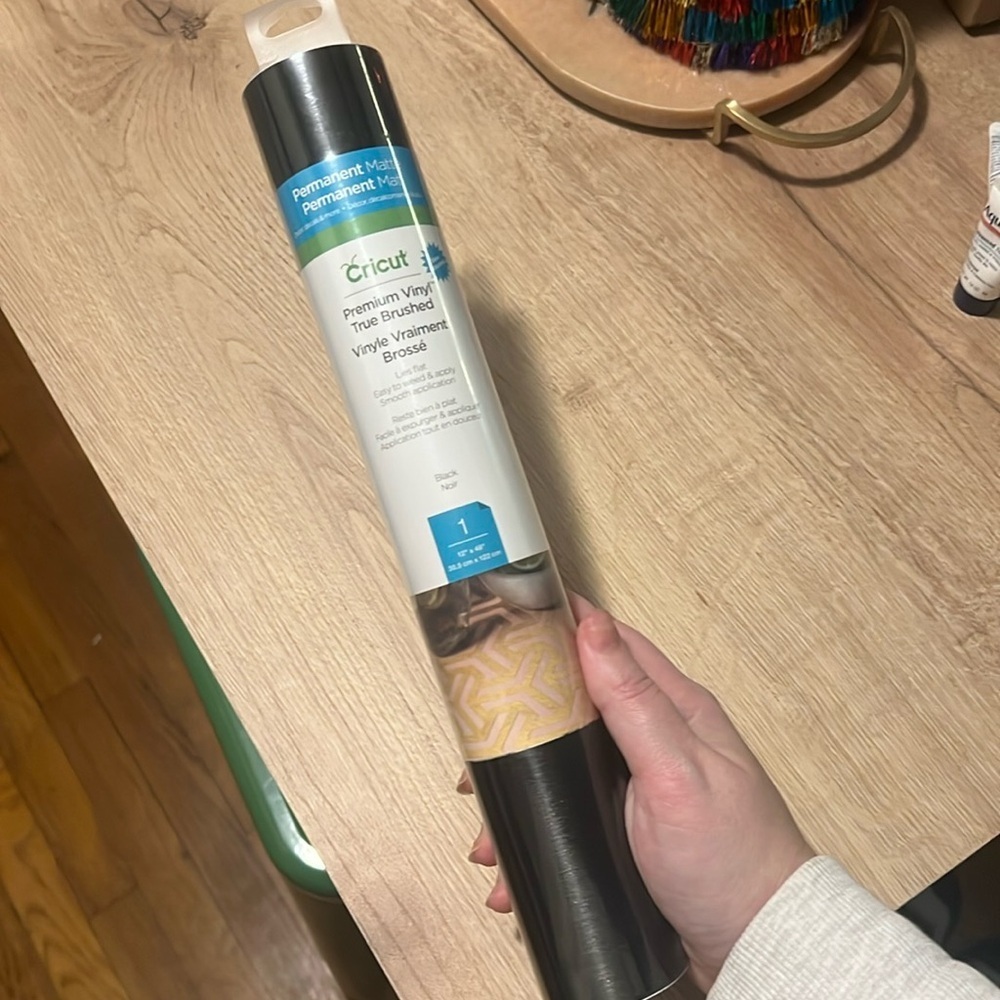 Cricut premium vinyl true brushed sheet‎ 12x48